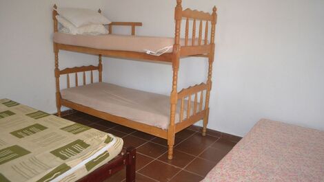 1141.00 - Casa - Praia Grande - Ubatuba - 4 Dormitórios - 16...