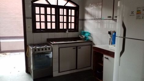 0001.01 Maranduba Ap 2 Dor 8 Pess 2 Q Mar Pisc WIFI (Excursão 96 Pess)