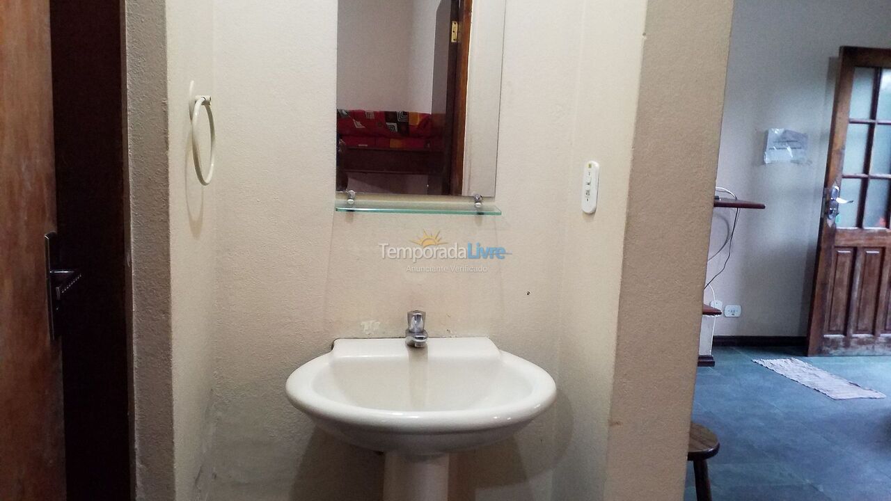 Apartamento para aluguel de temporada em Ubatuba (Maranduba)