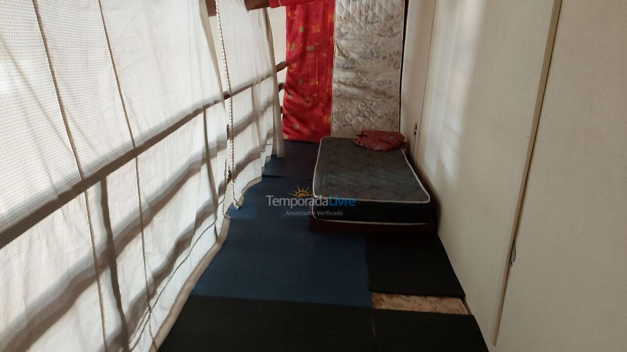 Apartamento para aluguel de temporada em Ubatuba (Maranduba)