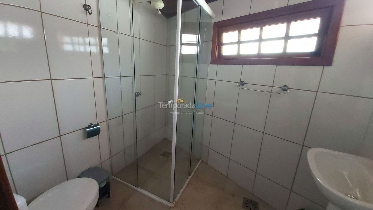 Apartamento para aluguel de temporada em Ubatuba (Maranduba)