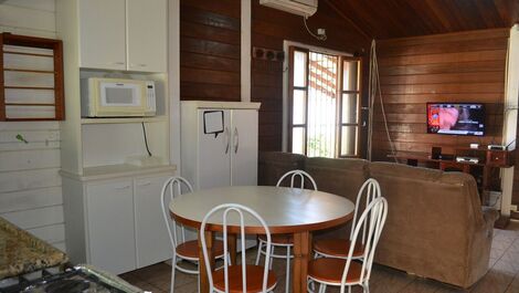 0006.06 - Maranduba - House - 2 Bedrooms - 12 People - 300m from...