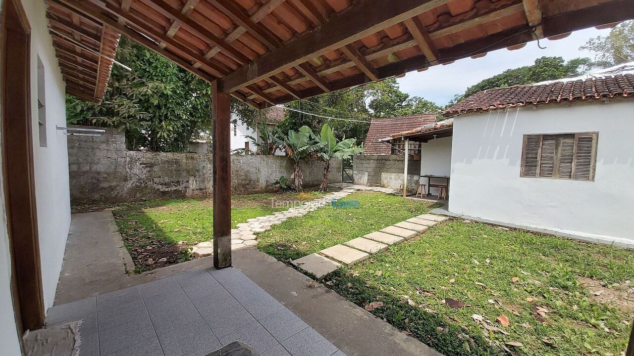 Casa para aluguel de temporada em Ubatuba (Maranduba)