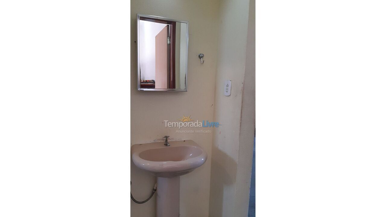 Apartamento para aluguel de temporada em Ubatuba (Maranduba)