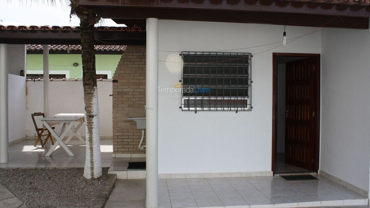 Casa para alquiler de vacaciones em Ubatuba (Maranduba)