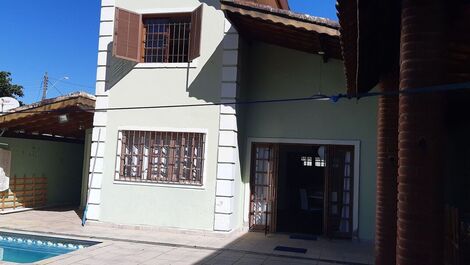 0112.00 - Casa - Piscina - Praia do Sape - 3 Dormitórios - 10...