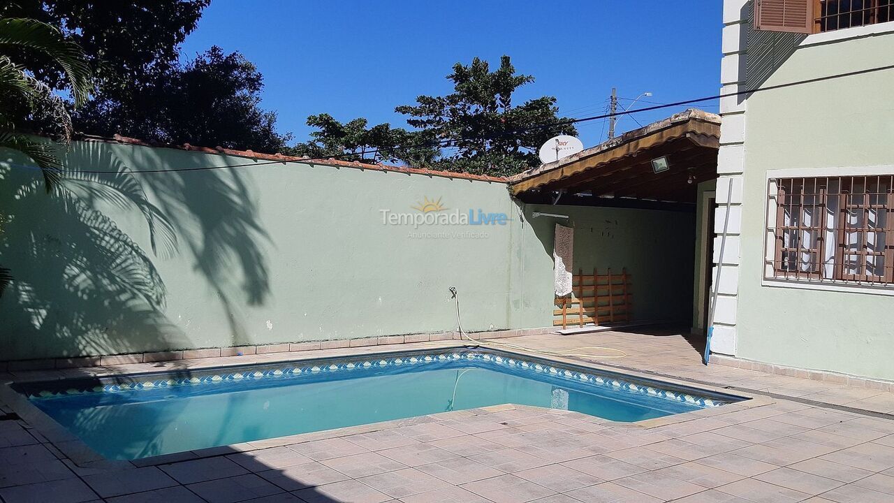 Casa para aluguel de temporada em Ubatuba (Praia do Sape)