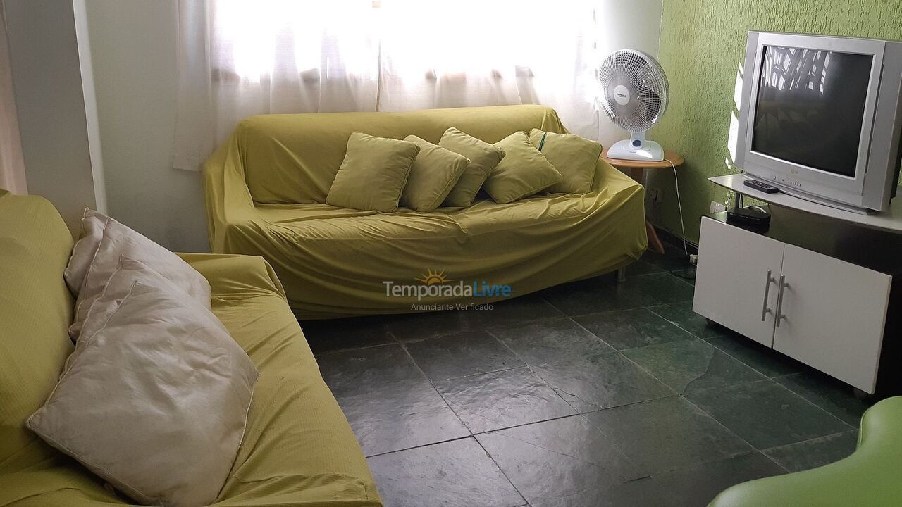 Casa para aluguel de temporada em Ubatuba (Praia do Sape)