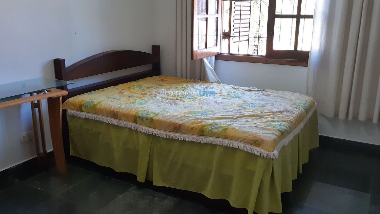 Casa para aluguel de temporada em Ubatuba (Praia do Sape)