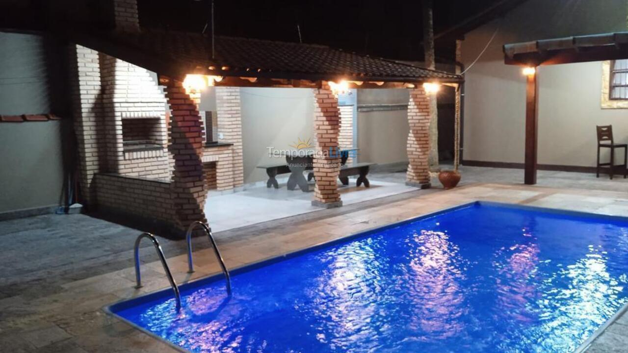 House for vacation rental in Bertioga (Praia Sesc Maitinga)