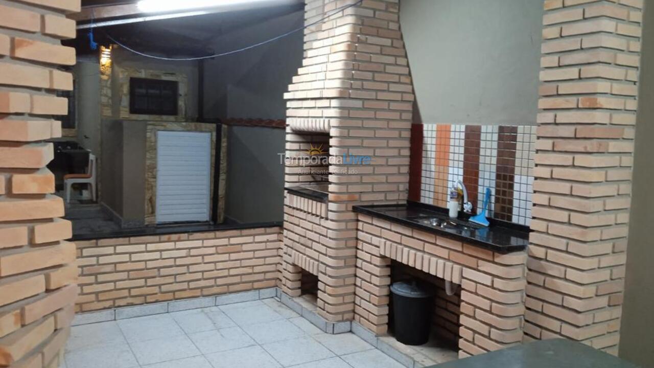 House for vacation rental in Bertioga (Praia Sesc Maitinga)