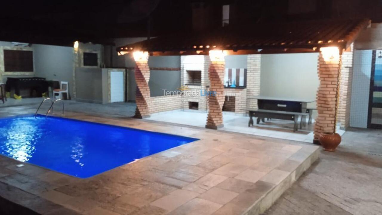 House for vacation rental in Bertioga (Praia Sesc Maitinga)