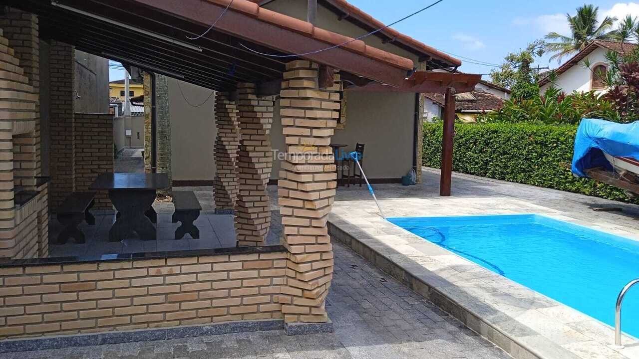 House for vacation rental in Bertioga (Praia Sesc Maitinga)
