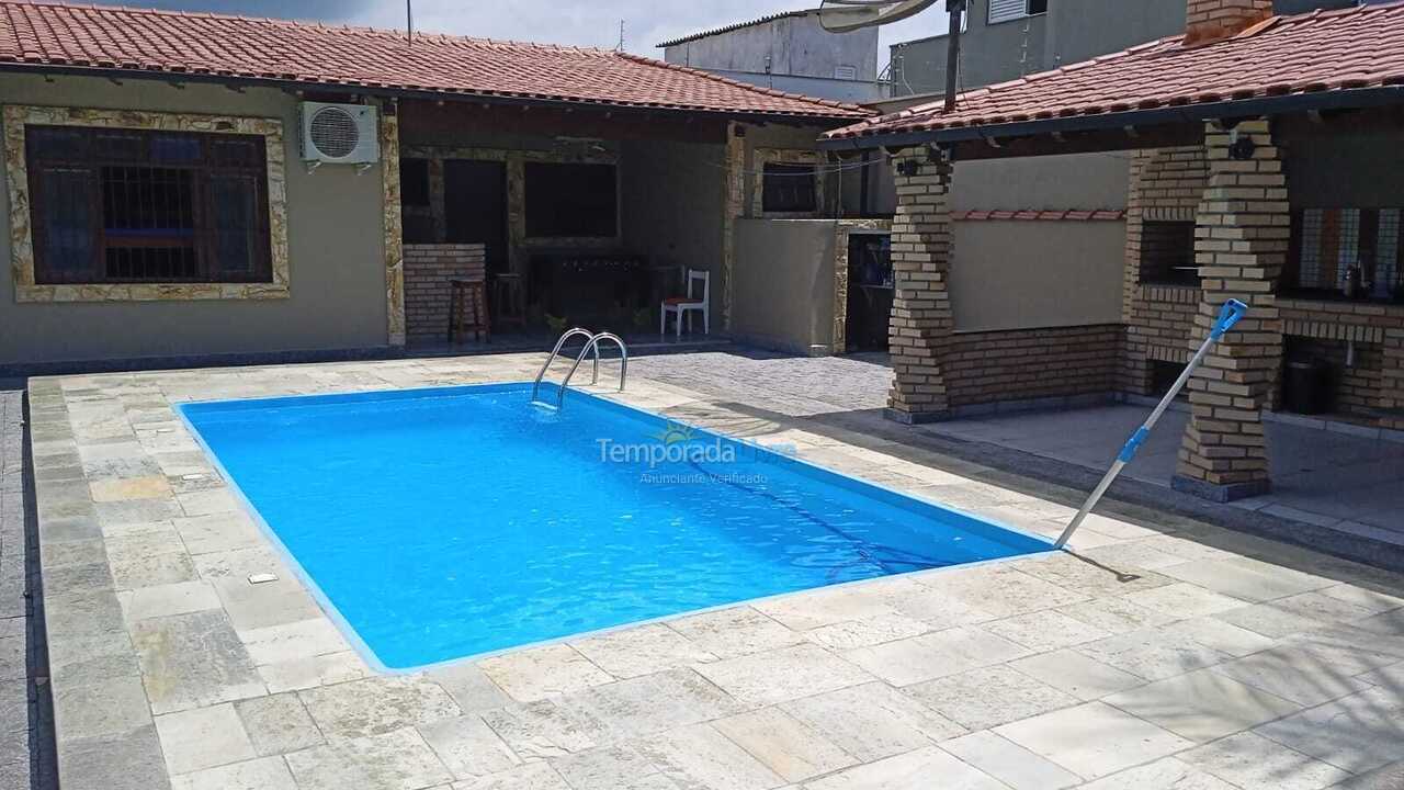 House for vacation rental in Bertioga (Praia Sesc Maitinga)
