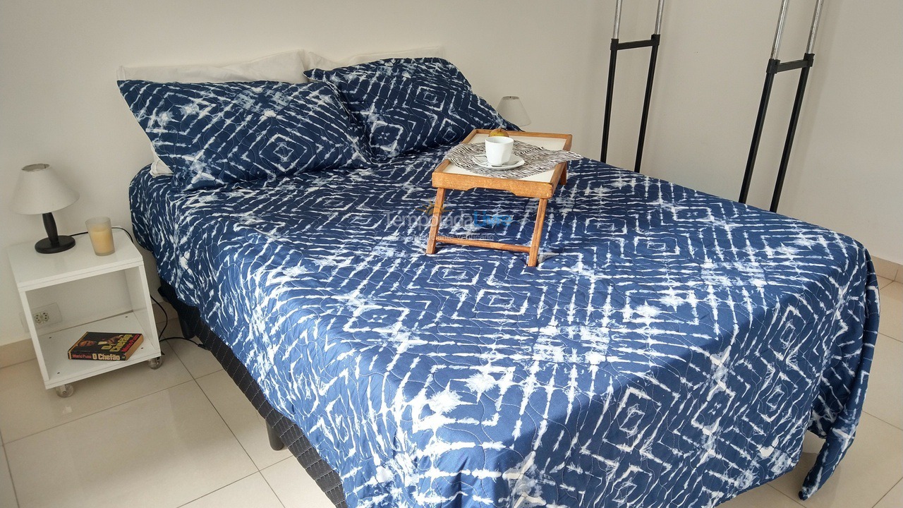 Apartamento para aluguel de temporada em Guarujá (Pitangueiras)