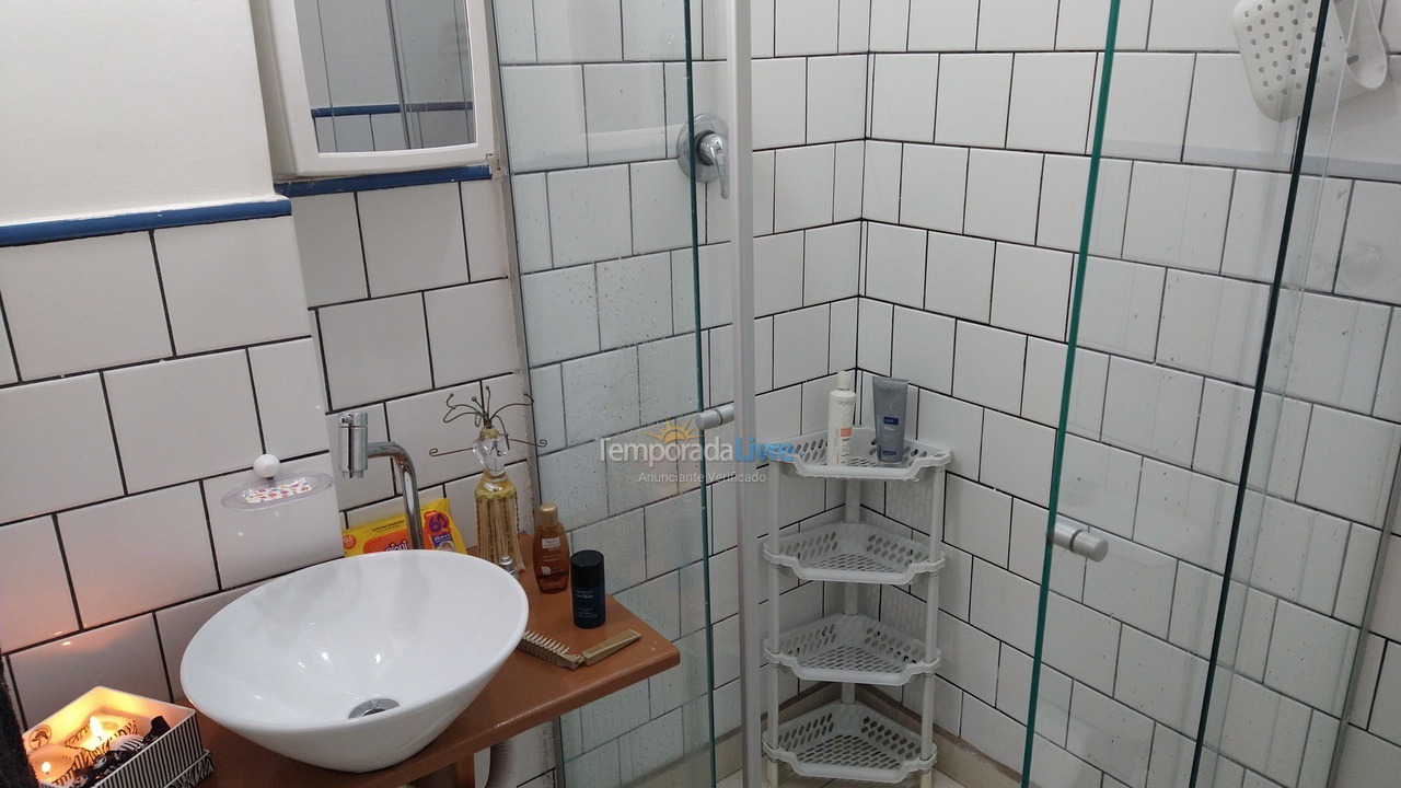 Apartamento para aluguel de temporada em Guarujá (Pitangueiras)