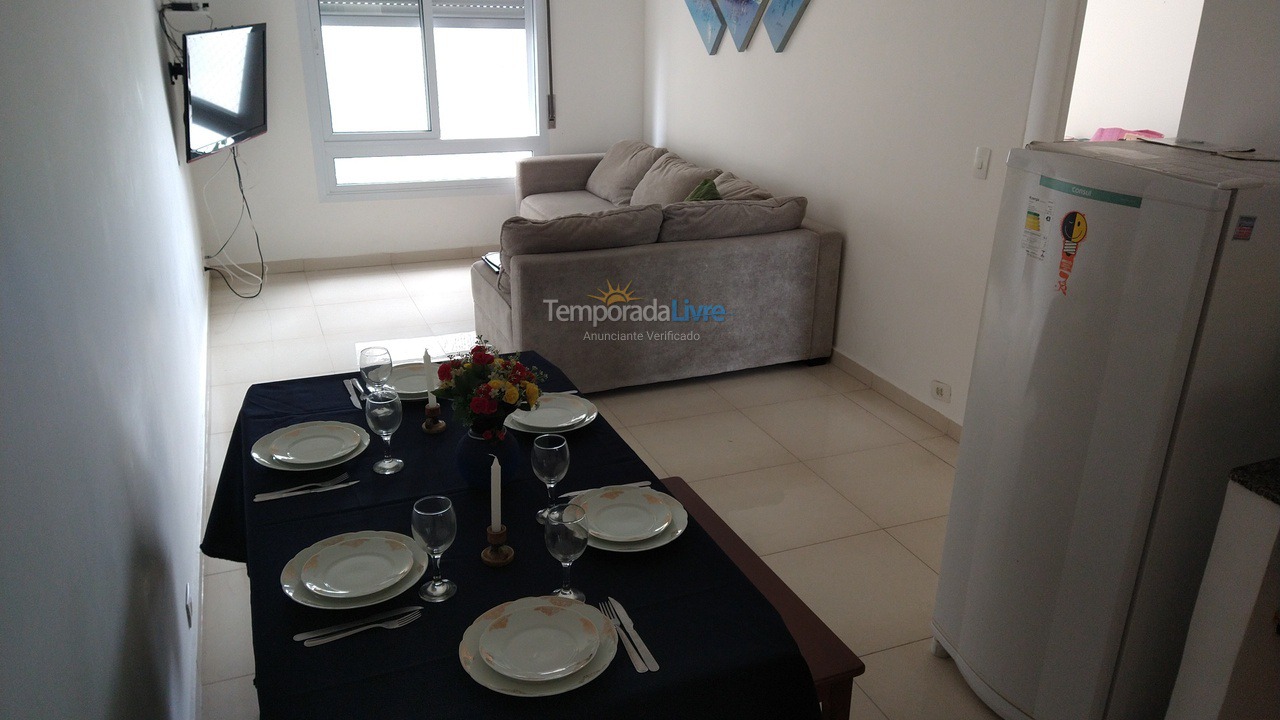Apartamento para aluguel de temporada em Guarujá (Pitangueiras)