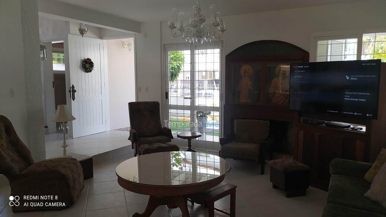 House for vacation rental in Florianopolis (Canasvieiras)