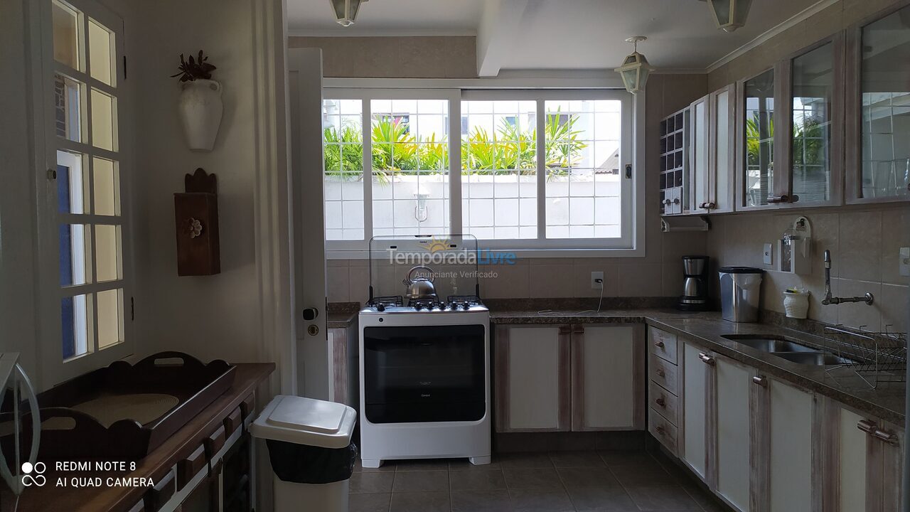 House for vacation rental in Florianopolis (Canasvieiras)