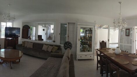 GUARANTEE EXCELLENT VACATION BEAUTIFUL HOUSE NEAR BEACH CENTRO CANASVIEIRAS