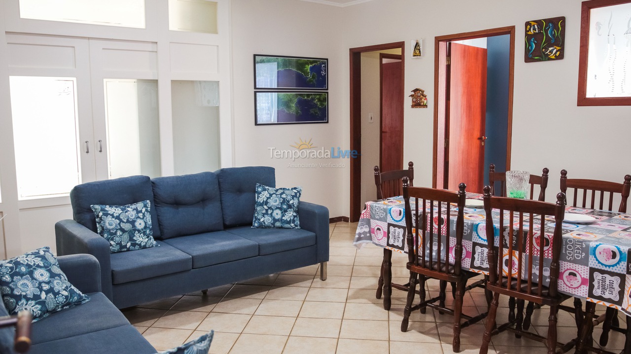 Apartamento para aluguel de temporada em Ubatuba (Praia Grande)