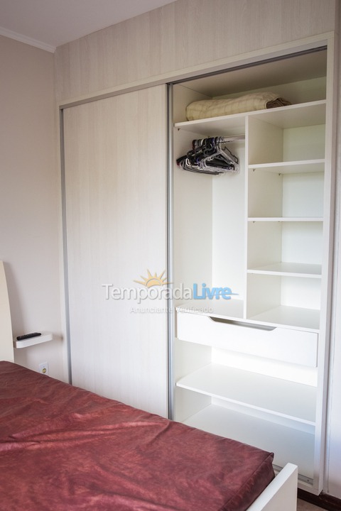 Apartamento para aluguel de temporada em Ubatuba (Praia Grande)