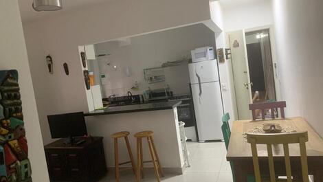 Vista da sala e cozinha.