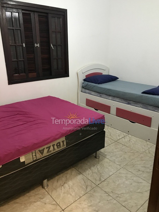 Casa para alquiler de vacaciones em Praia Grande (Solemar)