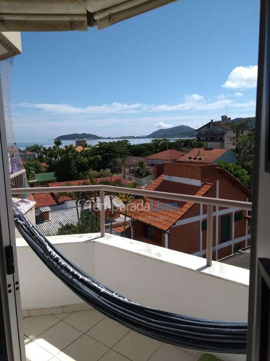 Apartamento para aluguel de temporada em Florianópolis (Cachoeira do Bom Jesus)