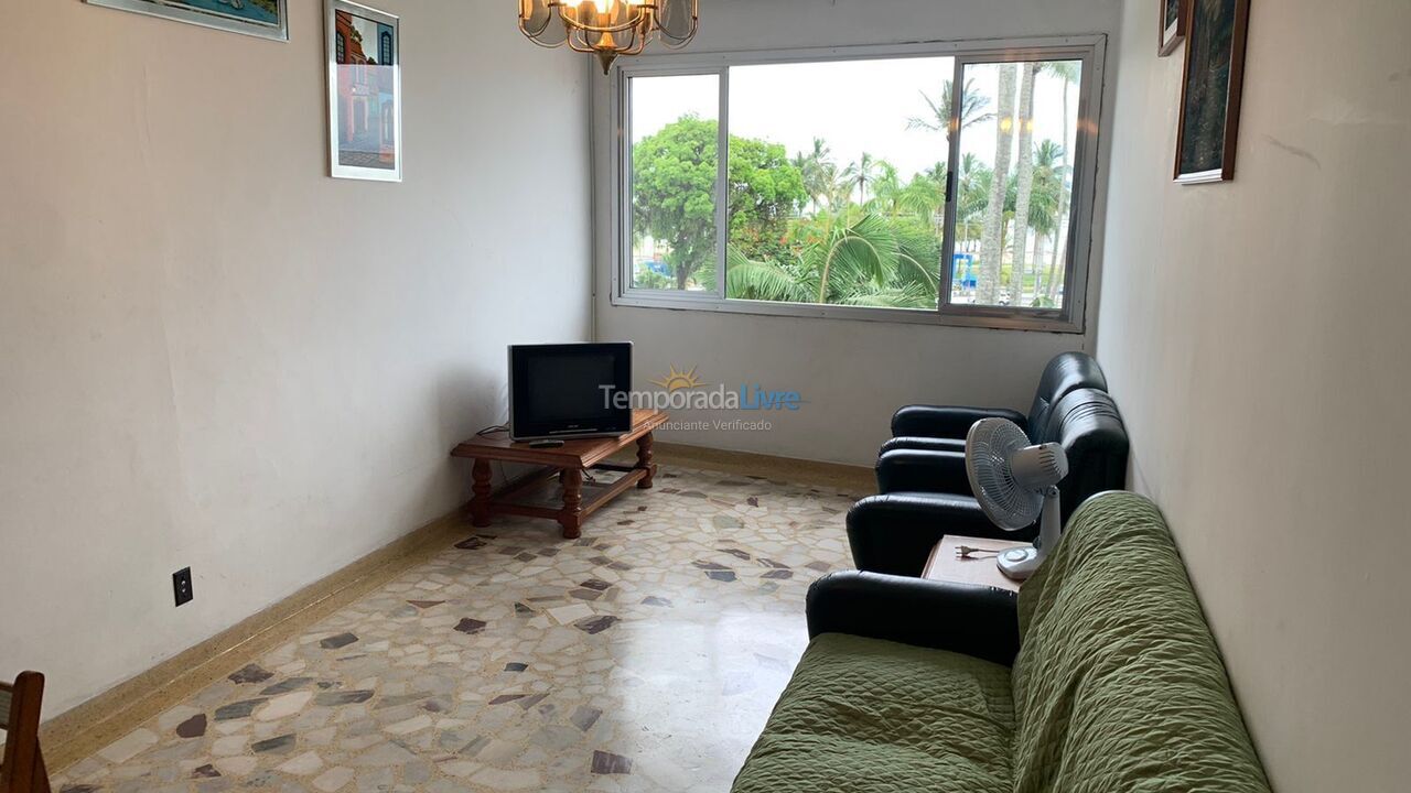Apartment for vacation rental in Caraguatatuba (Centro)