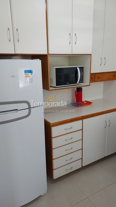 Apartment for vacation rental in Ubatuba (Praia das Toninhas)