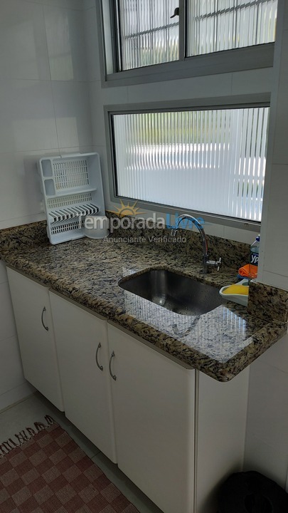 Apartment for vacation rental in Ubatuba (Praia das Toninhas)