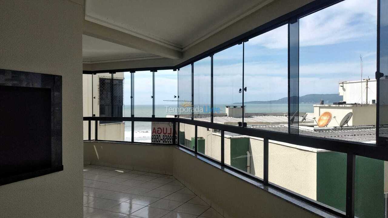 Apartment for vacation rental in Itapema (Meia Praia)