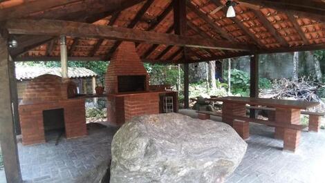 Linda Casa para Alugar por temporada em São Sebastião - Maresias