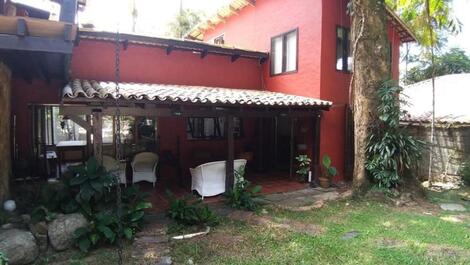 Linda Casa para Alugar por temporada em São Sebastião - Maresias