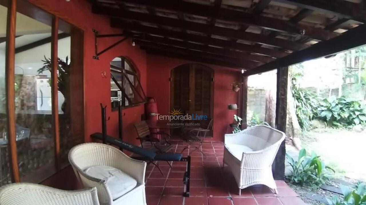 Casa para aluguel de temporada em São Sebastião (Maresias)