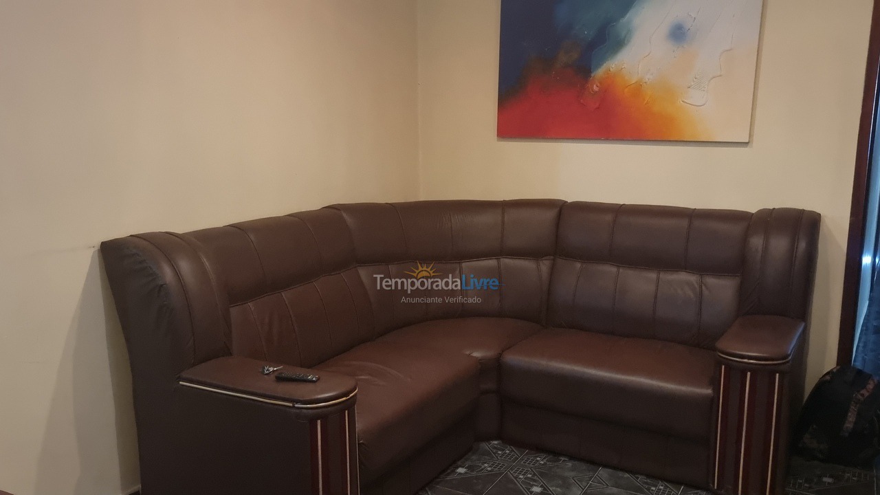 Casa para aluguel de temporada em Cabo Frio (Unamar)