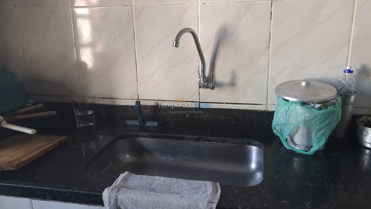 Casa para aluguel de temporada em Cabo Frio (Unamar)