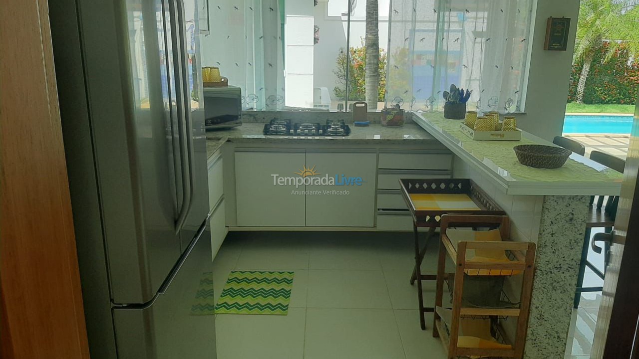 Casa para aluguel de temporada em Camaçari (Praia de Guarajuba)