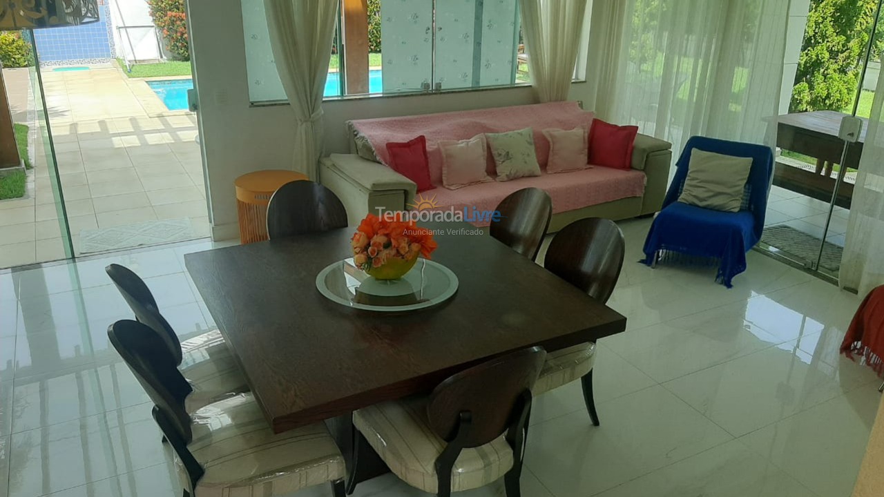 Casa para aluguel de temporada em Camaçari (Praia de Guarajuba)