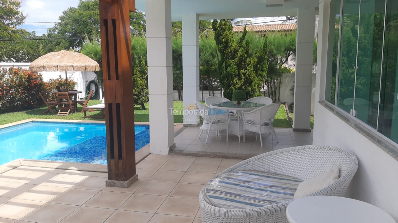 Casa para aluguel de temporada em Camaçari (Praia de Guarajuba)