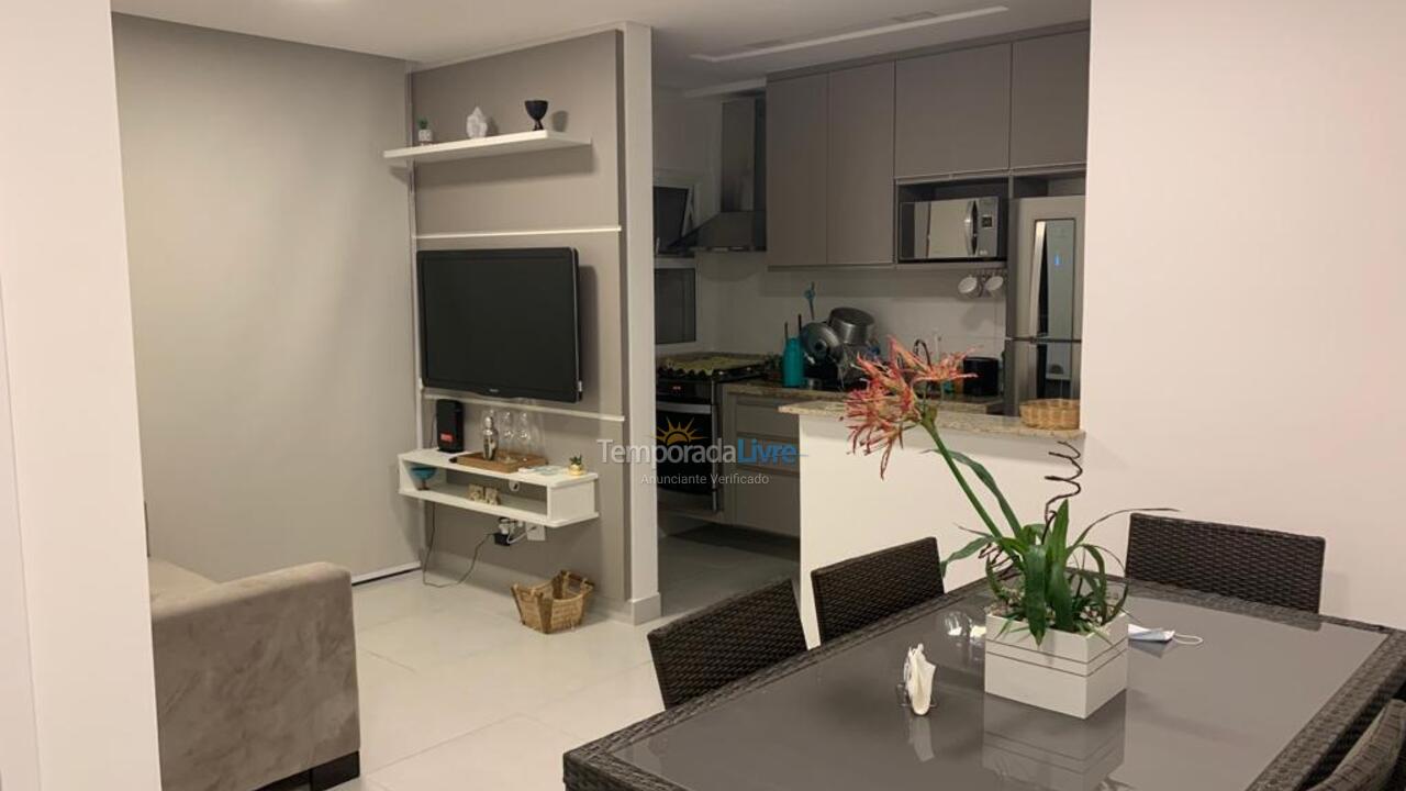 Apartamento para alquiler de vacaciones em Ubatuba (Praia das Toninhas)