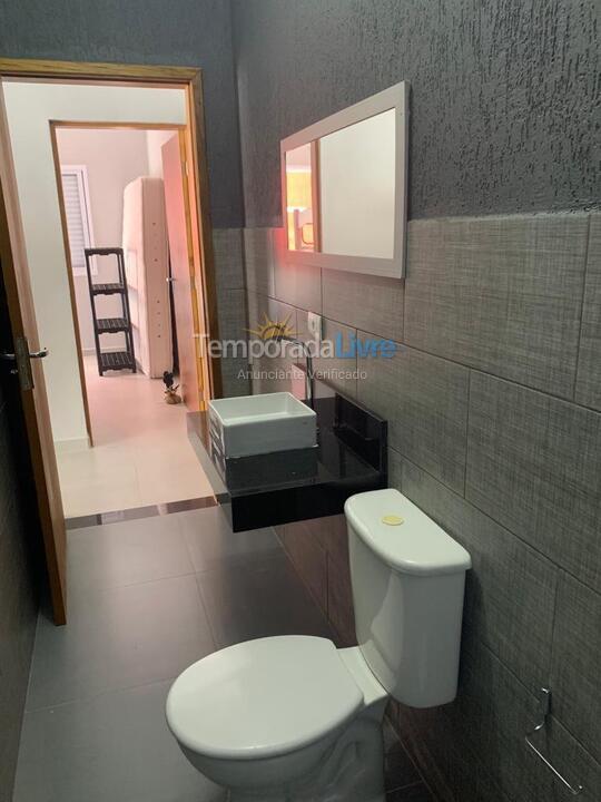 Casa para aluguel de temporada em Caraguatatuba (Massaguaçu)