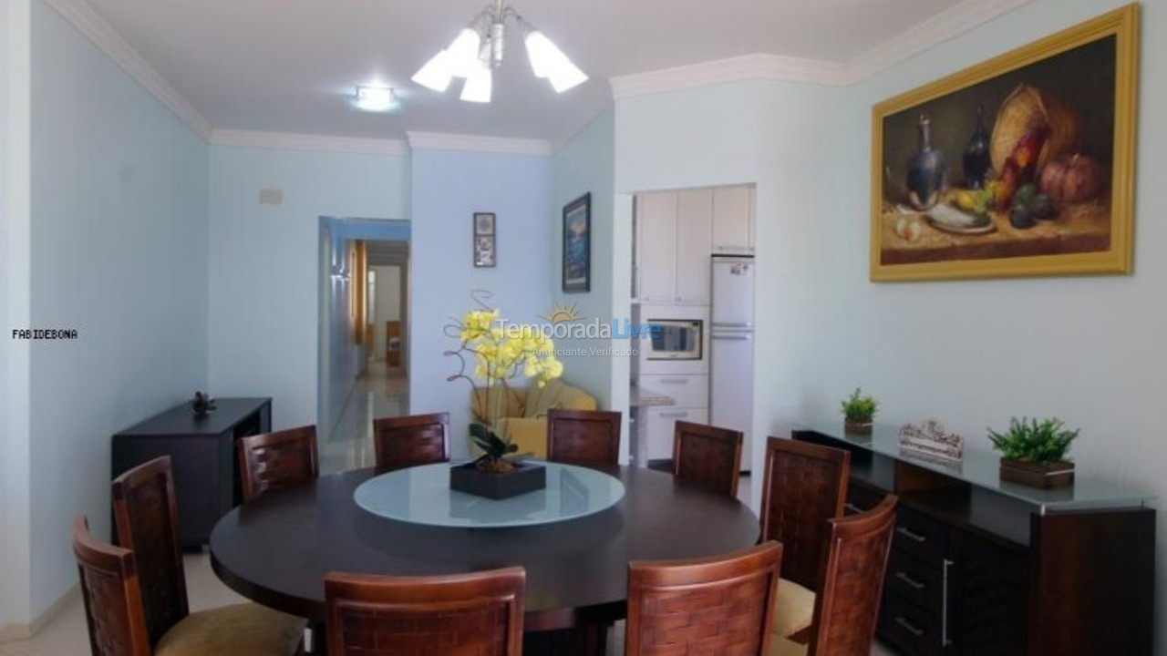 Apartment for vacation rental in Itapema (Meia Praia)