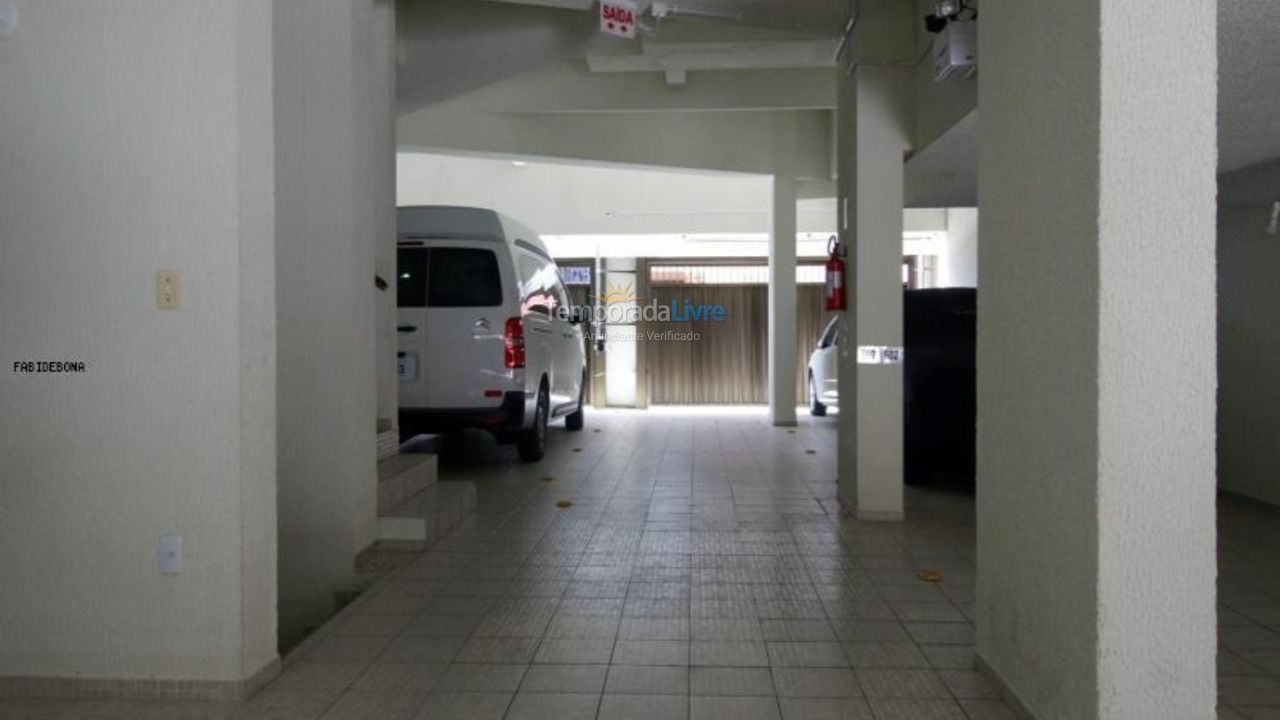 Apartment for vacation rental in Itapema (Meia Praia)