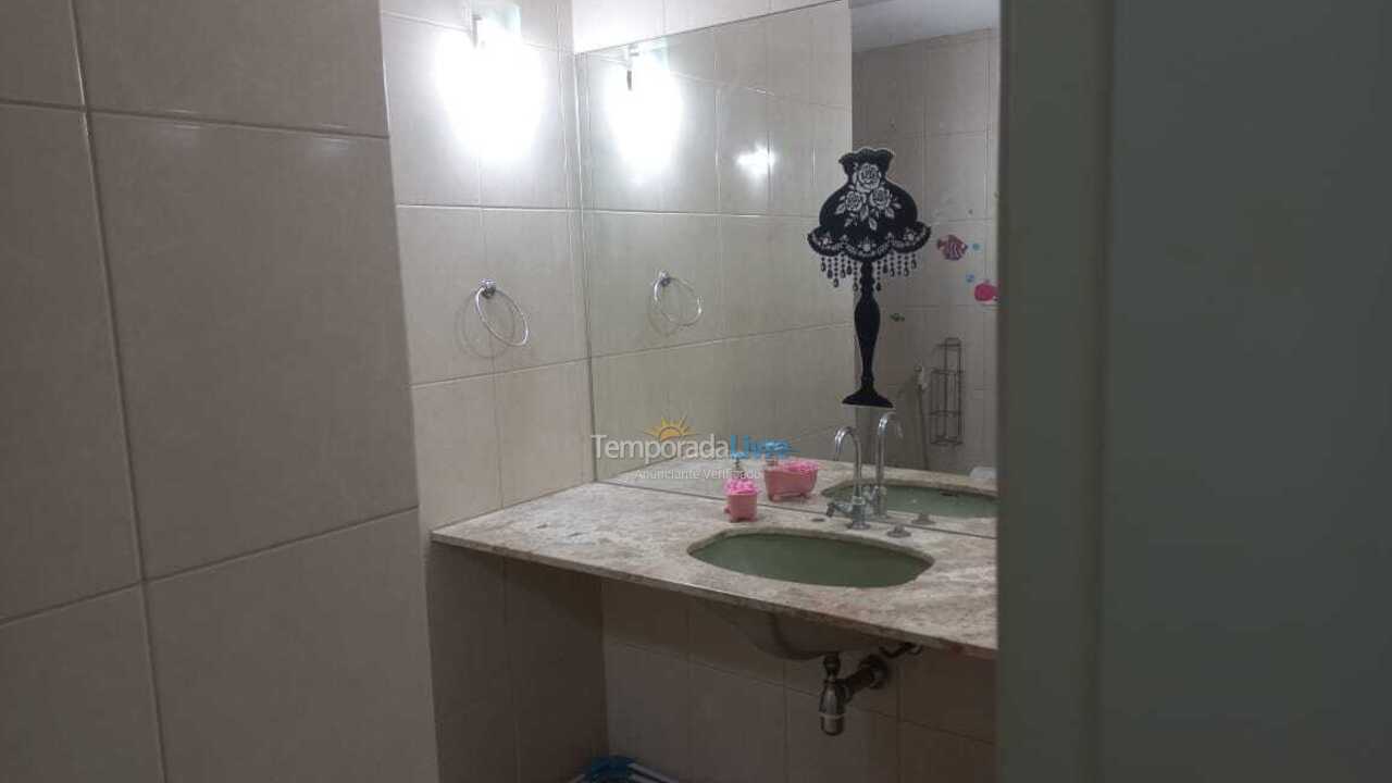 Casa para aluguel de temporada em Guarujá (Praia do Pernambuco)