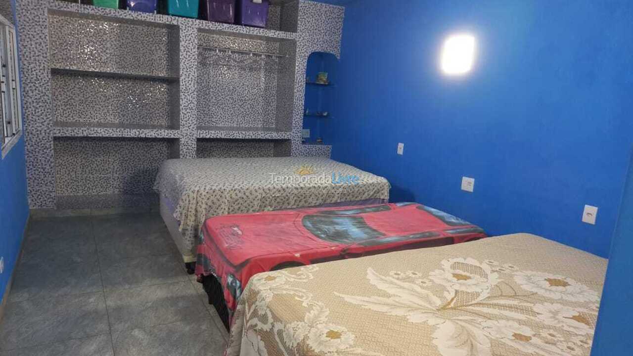 Casa para aluguel de temporada em Guarujá (Praia do Pernambuco)