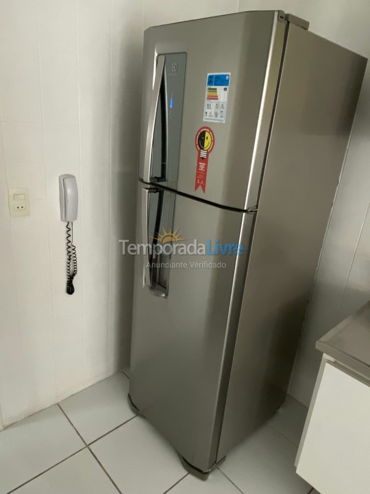 Apartamento para aluguel de temporada em Guarujá (Pitangueiras)
