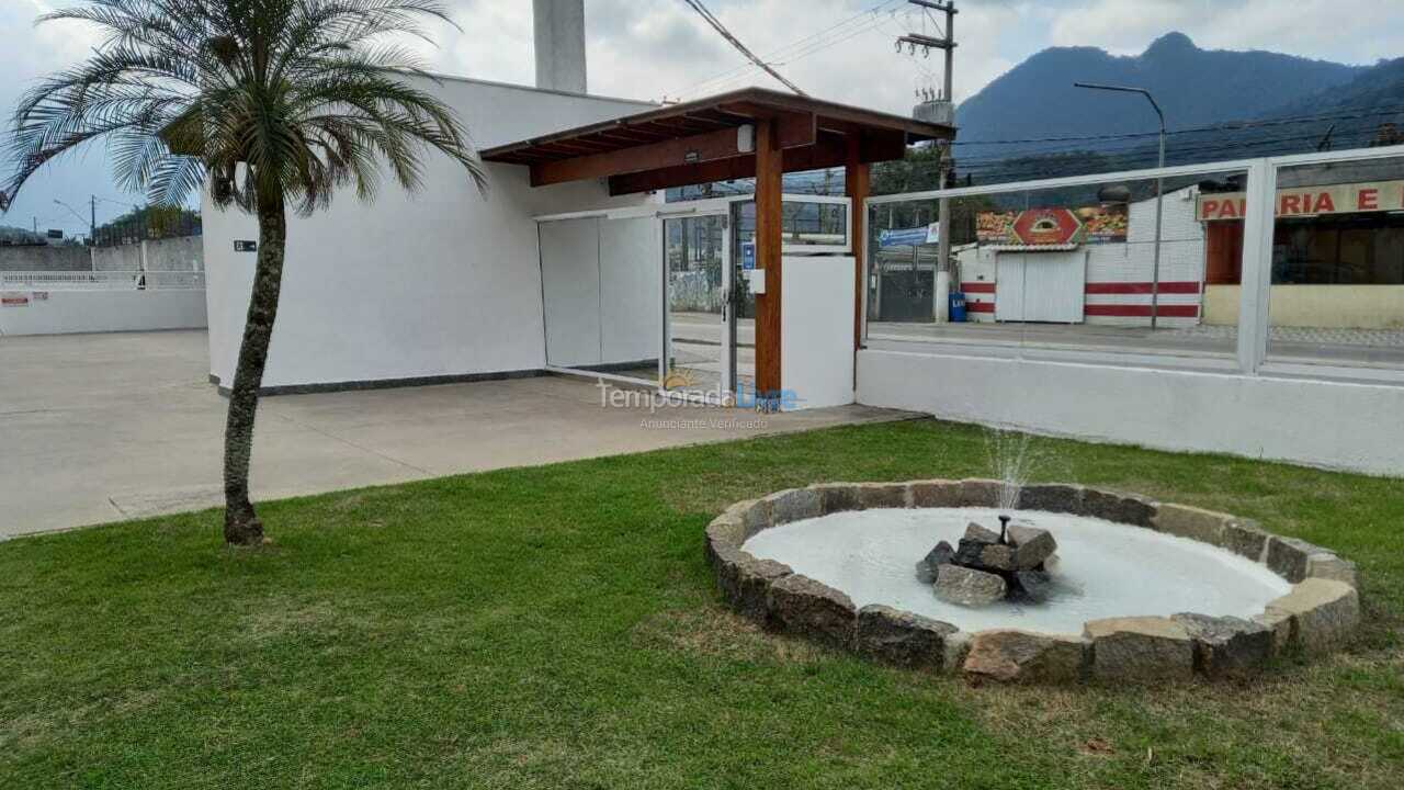 Apartamento para alquiler de vacaciones em Ubatuba (Ipiranguinha)