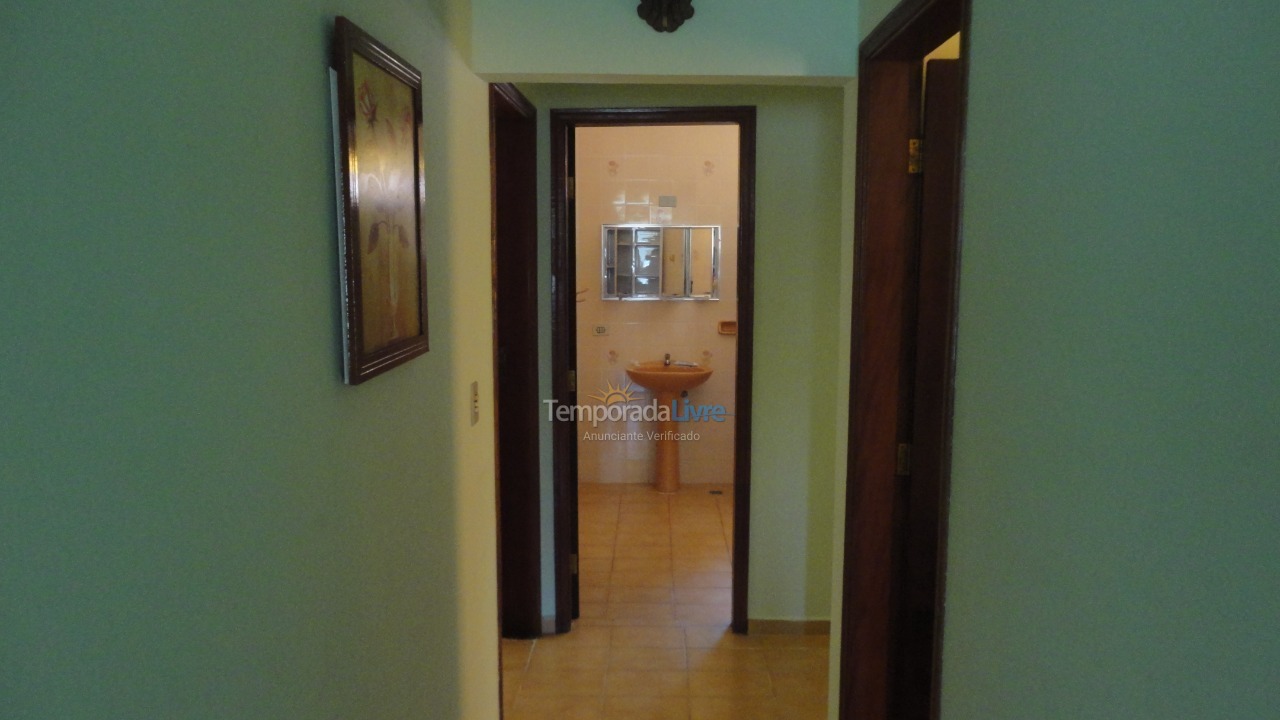 Casa para aluguel de temporada em Peruíbe (Estancia São José)